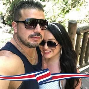 Meet your Posher, Paula